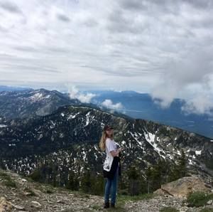 Meet your Posher, Mia